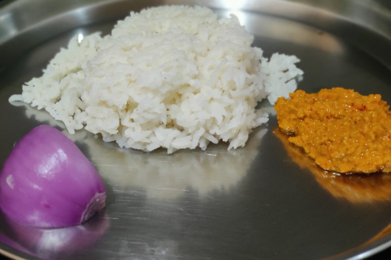 Ridge Gourd skin chutney [Heerekai sippe Chutney]