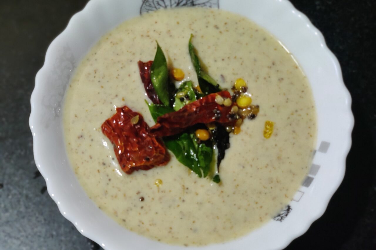 Padvalkai seeds tambli | Snake gourd seeds tambli